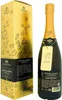 A bottle of Andrea da Ponte Vecchia Grappa di Prosecco and its gift box. Produktbild-Vorschau