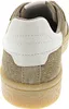 Close-up back view of a single brown sneaker. Anteprima dell’immagine prodotto