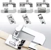 A collage of sewing machine presser feet, with a close-up of one foot attached to fabric. Produktbild-Vorschau