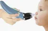 A hand holding a blue electric nasal aspirator to a baby's nose. Náhled obrázku produktu