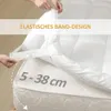Weiße gesteppte Matratzenauflage mit Gummibändern, die auf eine Matratze aufgebracht wird, zeigt, dass sie für Matratzen mit einer Tiefe von 5-38 cm geeignet ist Anteprima dell’immagine prodotto