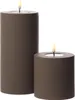 LED Stumpenkerze MIA - Kunststoff - realistische 3D Flamme - H: 20cm - D: 10cm - für Außen - mokka Produktbild-Vorschau