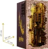 A 3D model of Diagon Alley from Harry Potter, with detailed buildings and brickwork. Produktbild-Vorschau