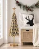 BELIANI Weihnachtsdekoration Gold Metall in Tannenform mit Produktbild-Vorschau 4