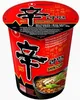 A product shot of a cup of instant noodles. Podgląd zdjęcia produktu