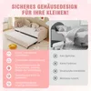 A split image showing a pink daybed with an extended trundle bed on the left, and a close-up of a grey bed with bedding on the right. Text overlays highlight features and list negative attributes. Anteprima dell’immagine prodotto
