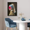 MuchoWow® MuchoWow® Gerahmtes Poster Das Mädchen mit dem Produktbild-Vorschau 5