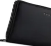 A close-up shot of a black leather wallet. Anteprima dell’immagine prodotto