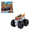 Hot Wheels Monster Trucks Roarin' Wreckers HDX66 Voir les images du produit 21
