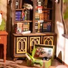 ROBOTIME Rolife DIY House: Das Arbeitszimmer eines Produktbild-Vorschau 6