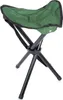 A green and black folding tripod stool against a white background. Anteprima dell’immagine prodotto