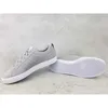 Adidas Sneakers HP6006 in Grey color size 42 Voir les images du produit 15