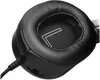 A close-up view of the ear cup of a black gaming headset. Anteprima dell’immagine prodotto