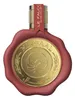 A perfume bottle with a wax seal design and gold accents. Anteprima dell’immagine prodotto