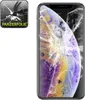 A cracked screen protector is shown on a smartphone. Produktbild-Vorschau
