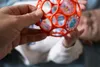 OBALL Toy Oball RATTLE 10 cm arancione 0m+ Anteprima dell’immagine prodotto 6