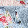 Unyqoos® Patchwork-Tagesdecke mit Blumenmuster – gesteppter Produktbild-Vorschau 2