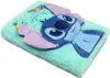 A fluffy mint green notebook with a plush Stitch character attached to the cover. The notebook has the word "Aloha" embroidered on it with floral and pineapple accents. Anteprima dell’immagine prodotto