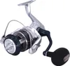 A studio shot of a fishing reel against a white background. Anteprima dell’immagine prodotto