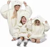 Cozy Noxxiez Sheep - teplá televizní deka s kapucí 7 - 12 Náhled obrázku produktu 1