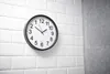 Orologio all'indietro - Tornare indietro nel tempo Anteprima dell’immagine prodotto 6