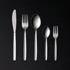 A set of cutlery arranged on a black background. Anteprima dell’immagine prodotto