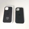 iPhone 15 Silicone Case with MagSafe - Black Produktbild-Vorschau 4