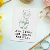 Mr. & Mrs. Panda Postkarte Panda Jiu Jitsu - Weiß - Produktbild-Vorschau 2