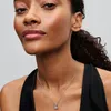 Close-up of a woman wearing a necklace. Produktbild-Vorschau