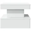 A white coffee table against a white background. Voir les images du produit