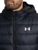 Close-up of a person wearing a black hooded jacket with the Under Armour logo. Produktbild-Vorschau