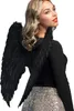 Pc Ange ailes plumes pliées noir (65 x 65 cm) Voir les images du produit 3