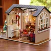 DIY-Weihnachts-Miniatur-Puppenhaus-Set: Realistisches Produktbild-Vorschau 2