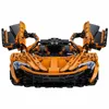 A front view of an orange and black toy car with its doors open. Anteprima dell’immagine prodotto