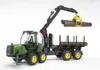 Bruder 02133 - John Deere 1210E bagr s drapákem na dřevo, Náhled obrázku produktu 9