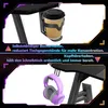 Close-up shots of a gaming desk featuring a cup holder and a headphone hook, with German text describing their benefits. Produktbild-Vorschau