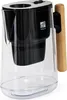 A water filter pitcher with a black filter housing and a wooden handle, set against a white background. Podgląd zdjęcia produktu