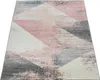 A close-up, angled view of a rug with a geometric pattern. Anteprima dell’immagine prodotto