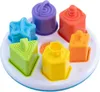 Fat Brain Toys Plugzy vzdělávací hračka - třídička tvarů - Náhled obrázku produktu 2