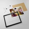 Gerahmtes Poster - Schwarzer Rahmen - Frau Modell - 70x50 Produktbild-Vorschau 4