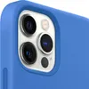 Close-up of the camera module of a blue iPhone case. Voir les images du produit