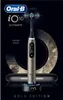 Spazzolino elettrico Oral-B iO10 Lunar Gold + custodia da Anteprima dell’immagine prodotto 3