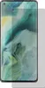 A screen protector is shown placed over a smartphone screen. Anteprima dell’immagine prodotto