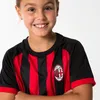 Kit  de football AC Milan domicile 22/23 enfant Voir les images du produit 3