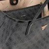 Guess Guess- Victoria Damen Shopper in Grau, Größe 1 Produktbild-Vorschau 21