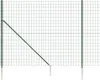 A green wire mesh fence with ground stakes. Náhled obrázku produktu