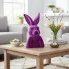 Dekorative Hasenfigur Denkerpose Beflockt Elegante Produktbild-Vorschau 2