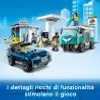 A LEGO City gas station scene with vehicles and minifigures. Anteprima dell’immagine prodotto