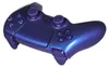 A purple and blue iridescent Sony PS5 DualSense controller is shown from a diagonal angle against a white background. Produktbild-Vorschau