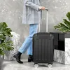 3er-Set gestreifte ABS-Koffer – 28"/24"/20" – Kabinen- und Produktbild-Vorschau 4